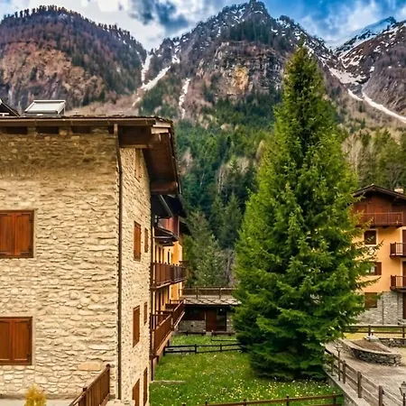 Maison des Alpes giardino e vista montagna